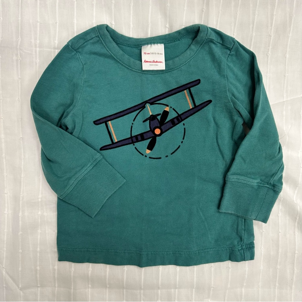 Hanna Andersson 100% cotton airplane sueded art long sleeve shirt